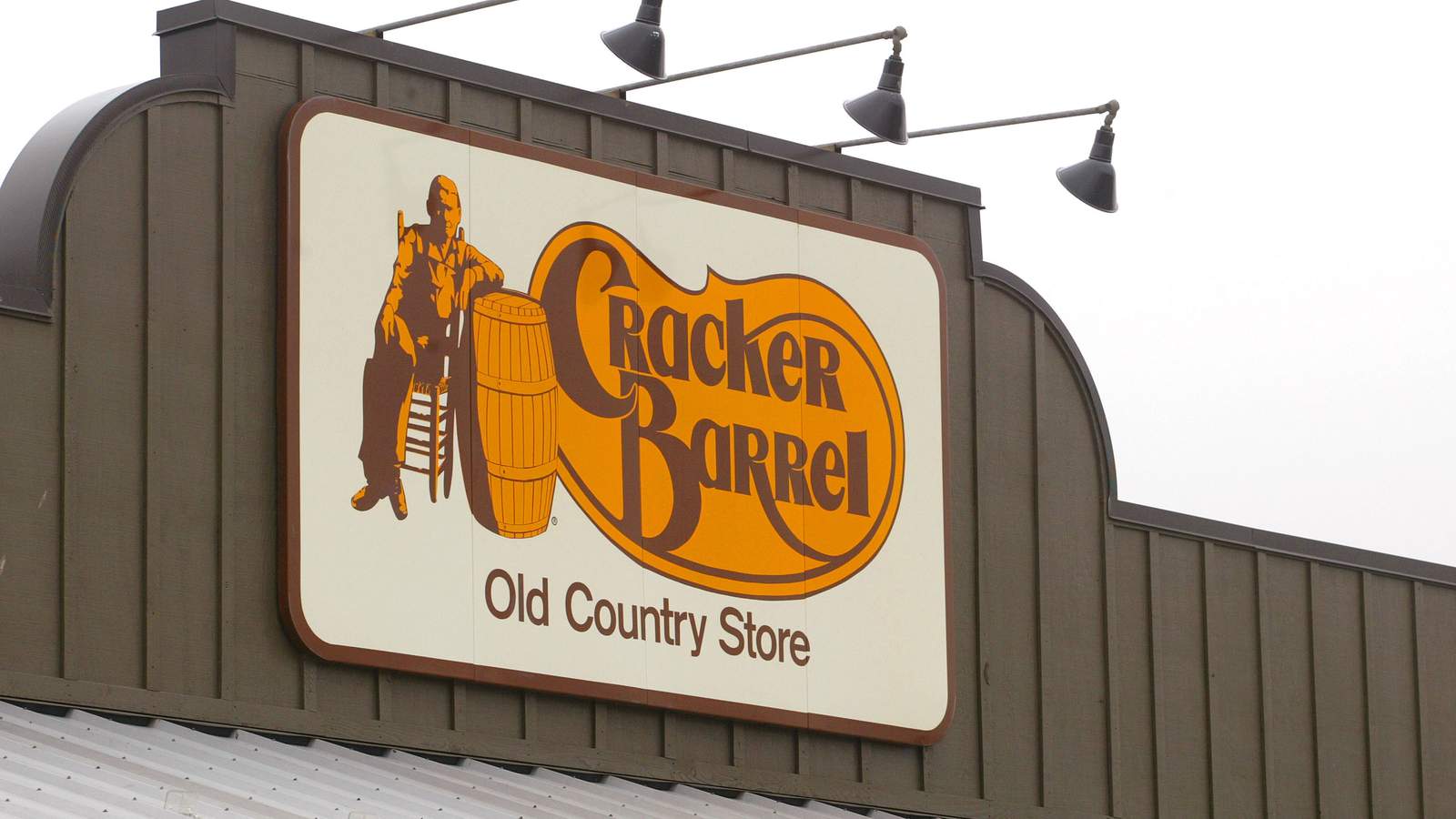 Boozy country breakfast: Cracker Barrel adding alcohol to the menu at 600 restaurants