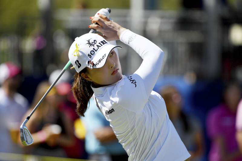 Inbee Park, Jin Young Ko tied at the top in ShopRite LPGA