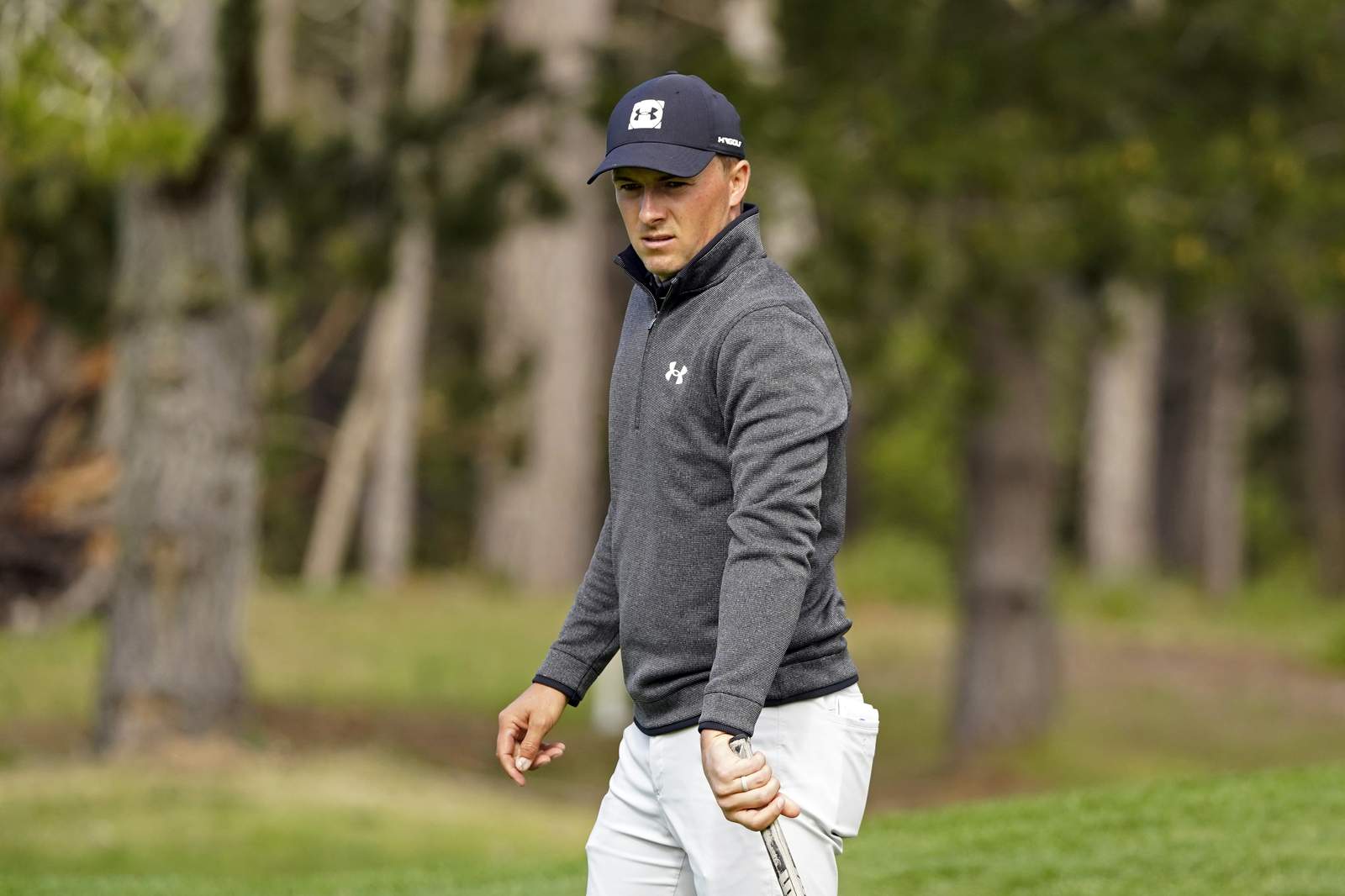 Spieth takes another step with a 67 to lead at Pebble Beach
