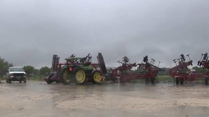 Abundance of rain hurting some San Antonio-area farmers’ crops
