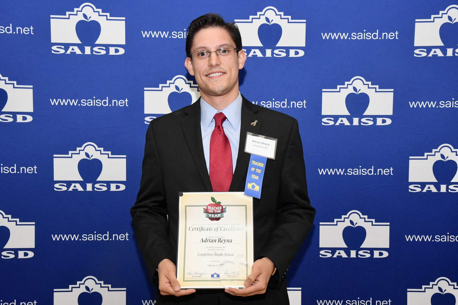 SAISD teacher recognized for ‘inspiring, motiving students to succeed in classroom and beyond’