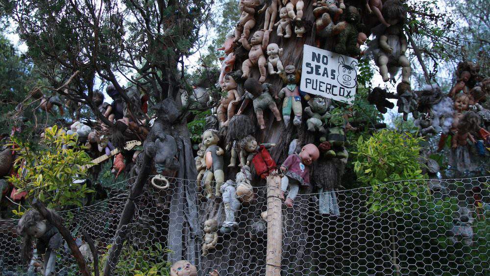 Mysterious Tales Behind La Llorona Island Of The Dolls In Mexico City A detective recives a disc with images of two young men who has desapired in weird cirscunstances, without intention he´s unleash the course of la llorona. mysterious tales behind la llorona