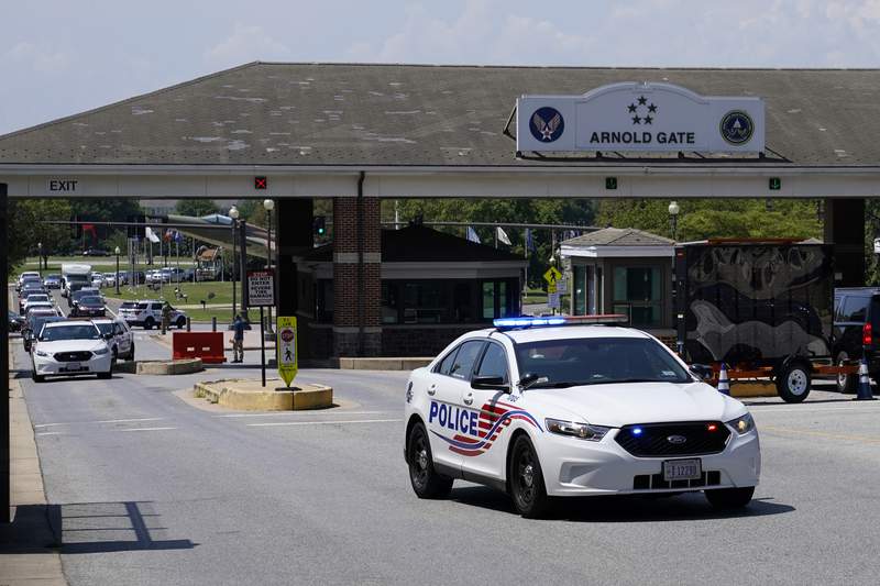 DC military base briefly locked down amid report of gunman