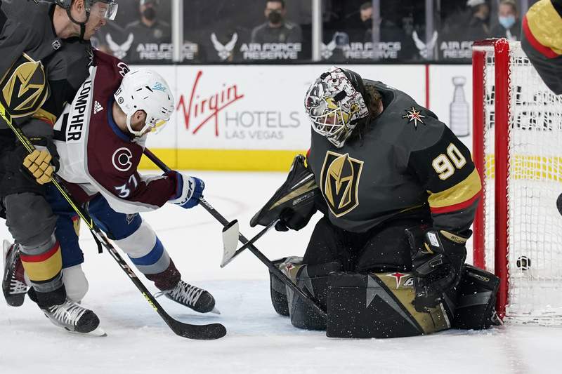 Avalanche top Golden Knights 2-1, close in on 1st in West