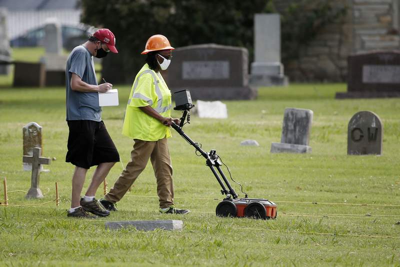 Unearthing history: Tulsa massacre victims search resumes