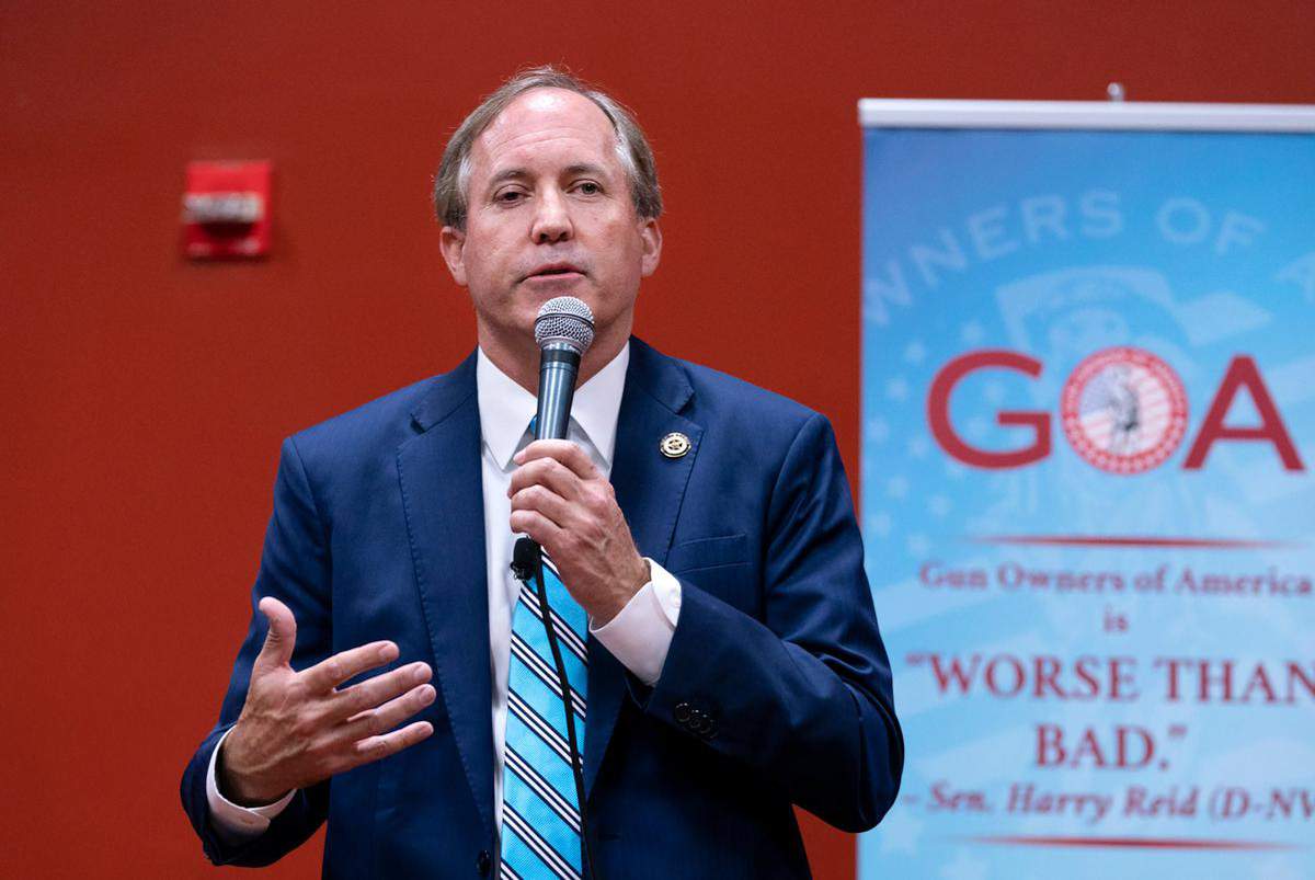 Texas AG Ken Paxton and his wife, state Sen. Angela Paxton, traveled to Utah during winter storm