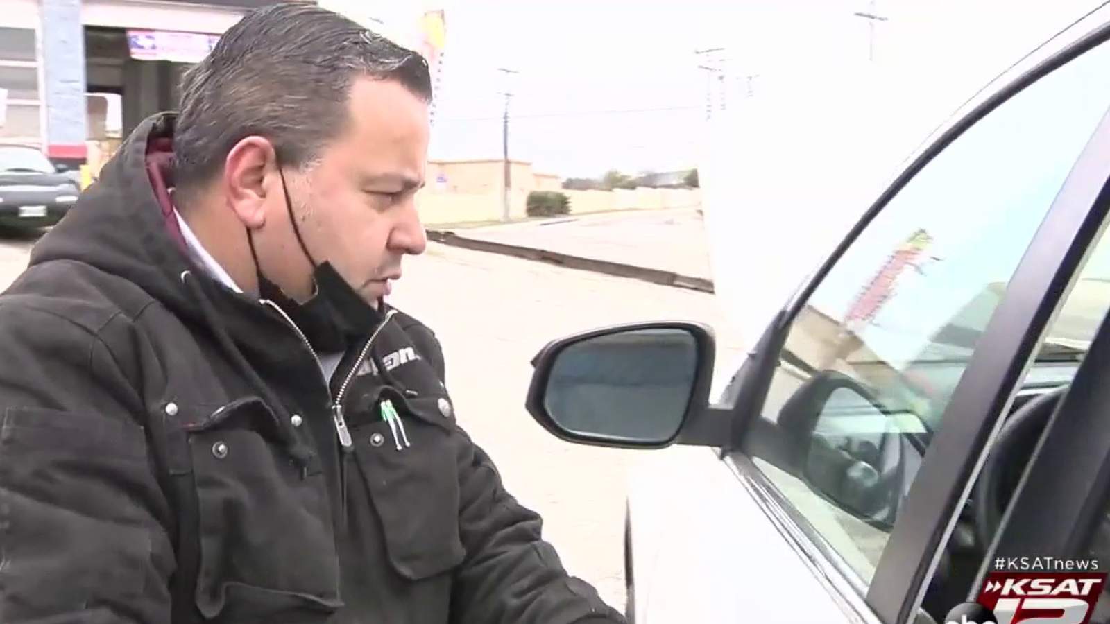 Mechanic offers drivers cold weather tips as temperatures drop