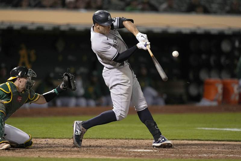 Judge's single sends Yankees past A's for 12th straight win