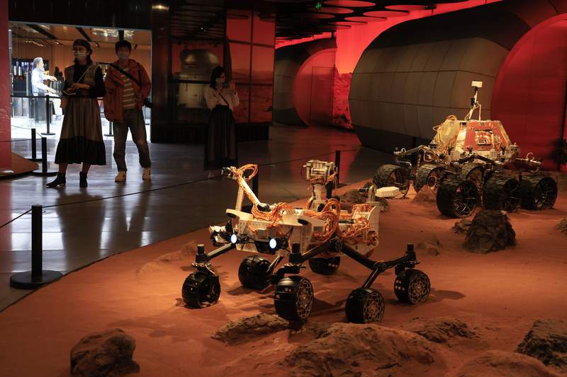 China Mars rover to land between Saturday and Wednesday