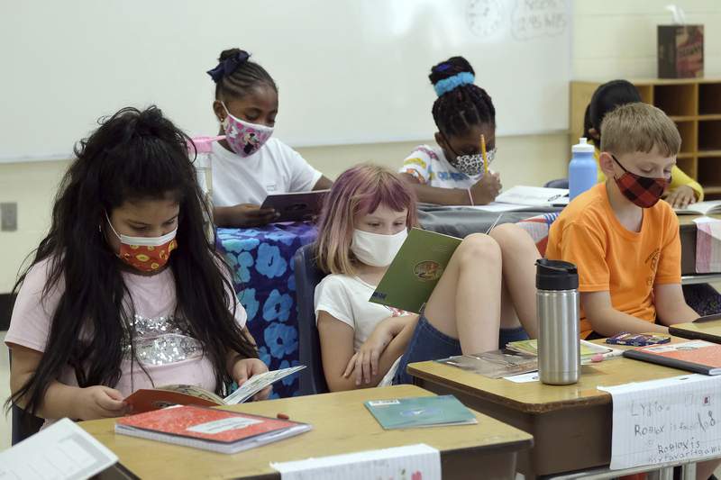 Schools reopen with masks optional in many US classrooms