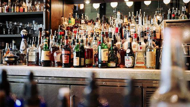 Emergency TABC amendment relaxes requirements for Texas bars to reopen as restaurants