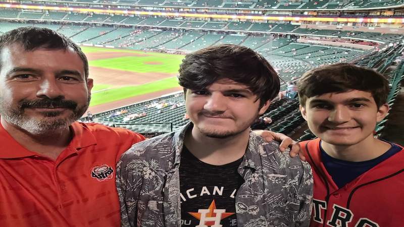 Houston teen dies two days after road rage shooting targeting family leaving Astros game