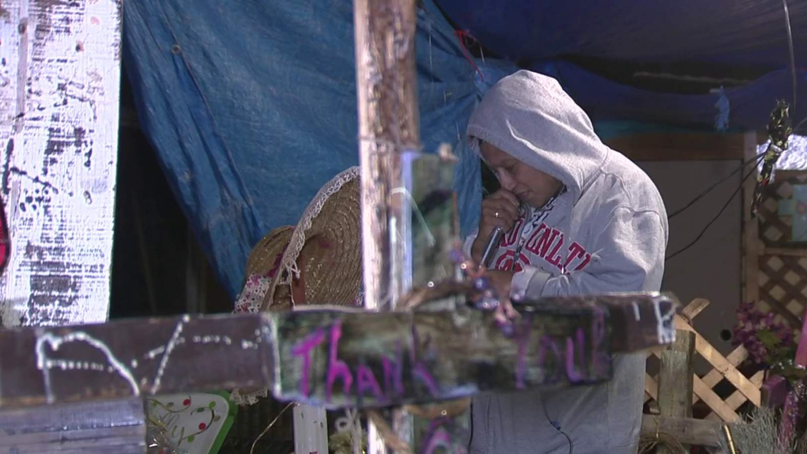 What’s Up South Texas!: Disabled woman serves homeless, shares faith through custom-made crosses
