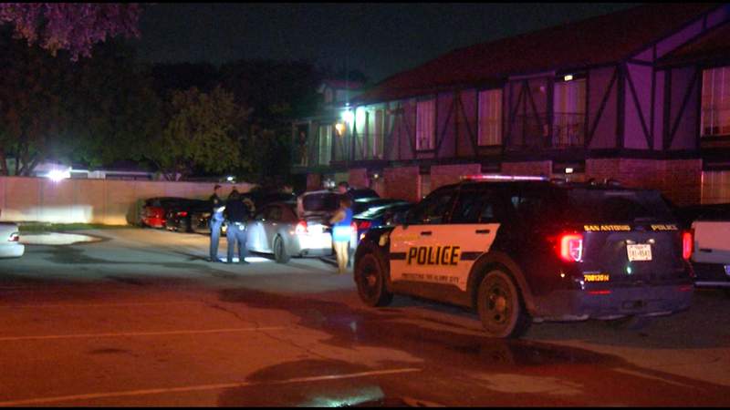 Man shot during argument at Northeast Side apartment complex, police say