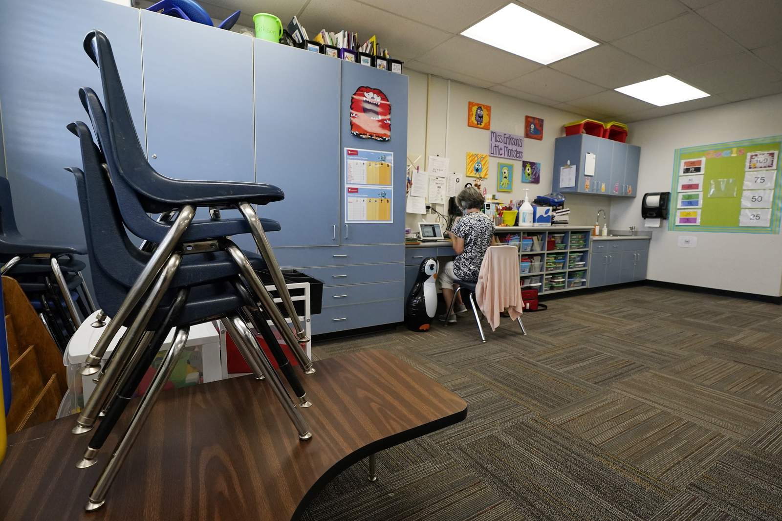 Bexar County’s school districts won’t close schools despite health department recommendation to go virtual