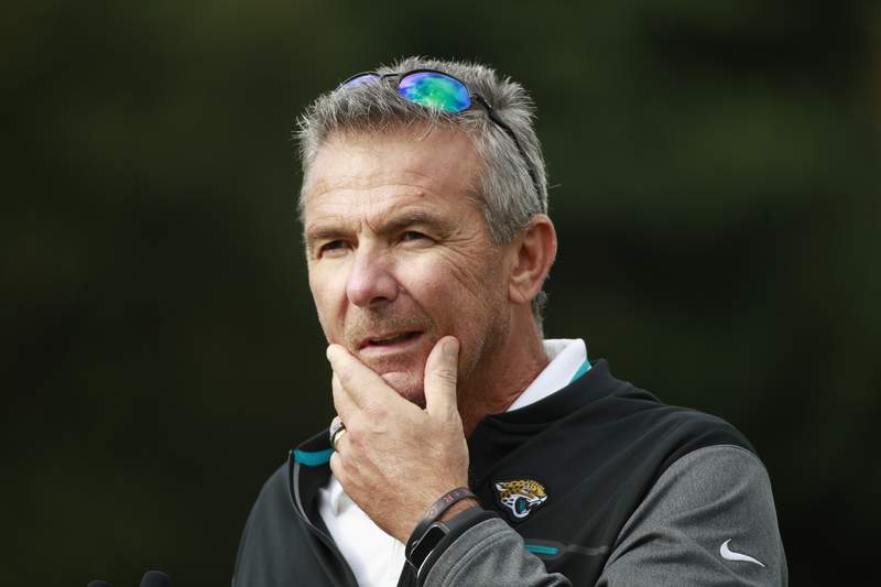 Jaguars coach Meyer promises not to miss another team flight