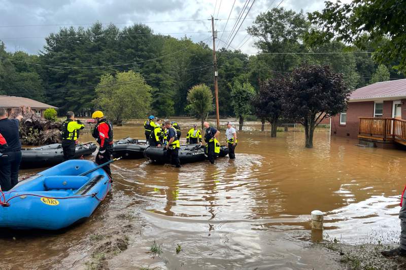 2 dead, 20 missing in North Carolina county flooded by Fred