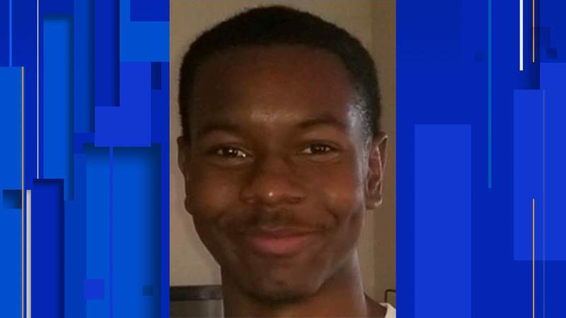 San Antonio police searching for missing 20-year-old man with medical condition