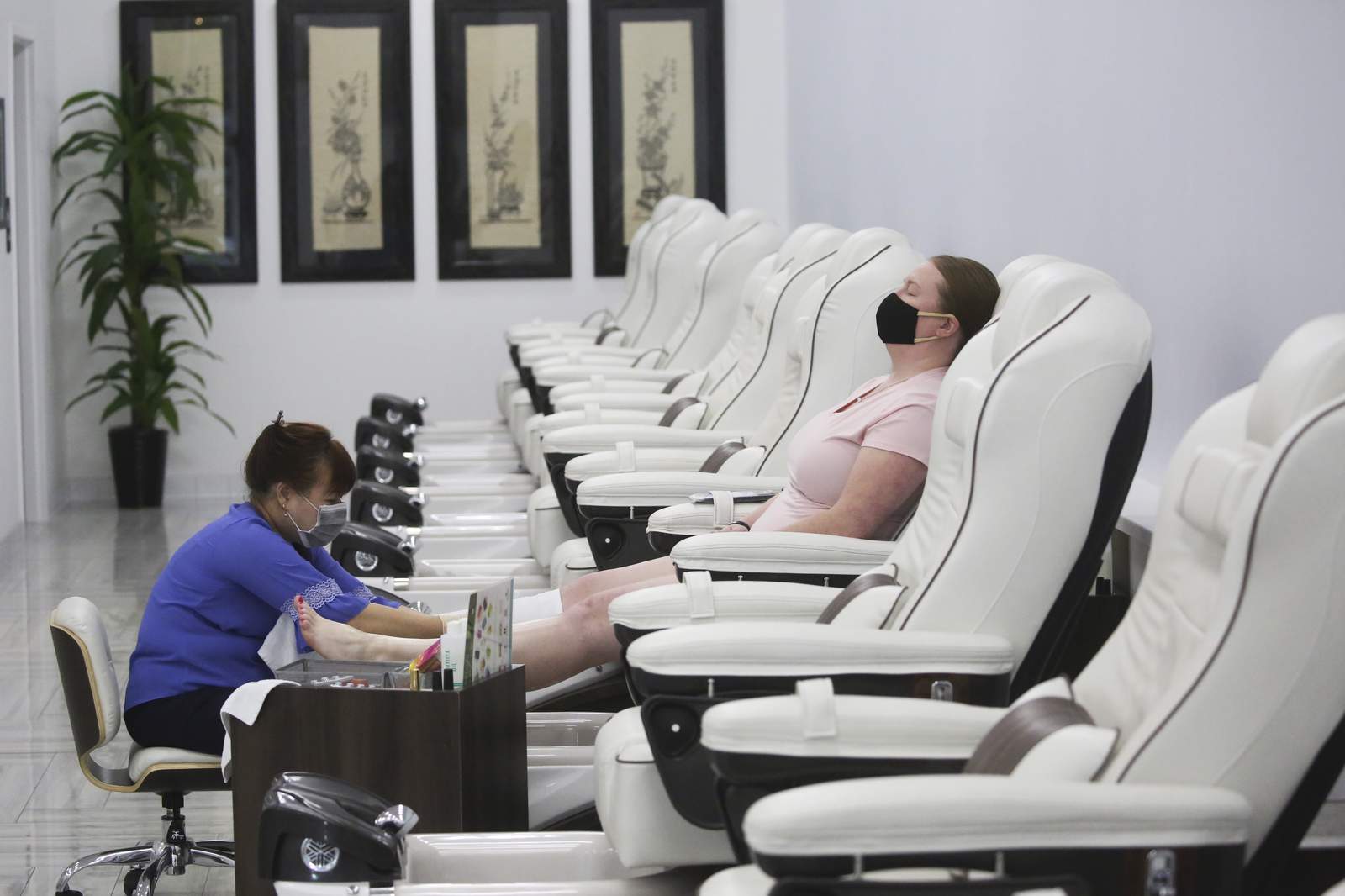 What Clients Need To Know When Texas Nail Salons Barber Shops