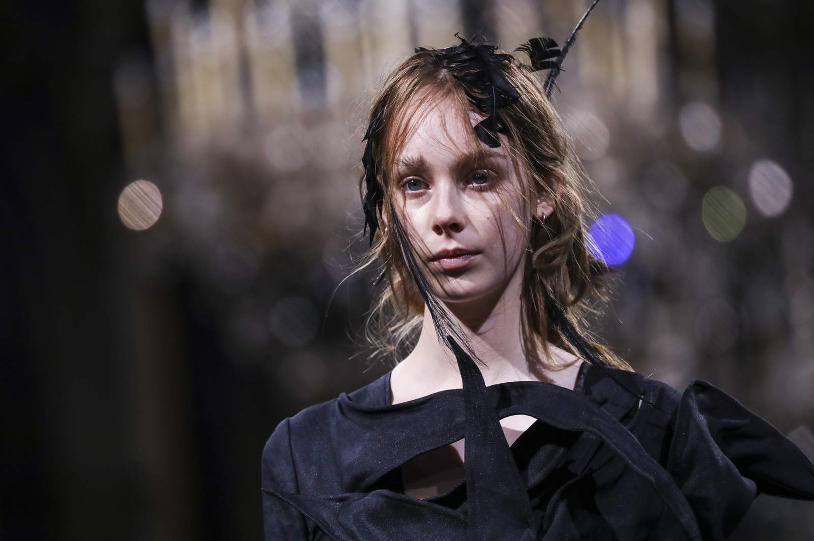 Sparkle, dance and postal service infuse Paris Fashion Week