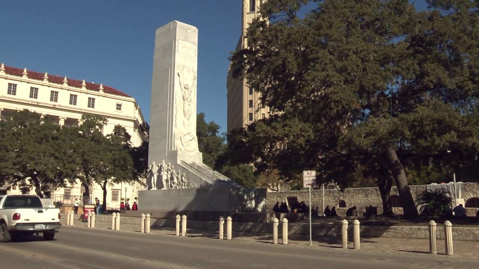 San Antonio commission approves new location for Cenotaph