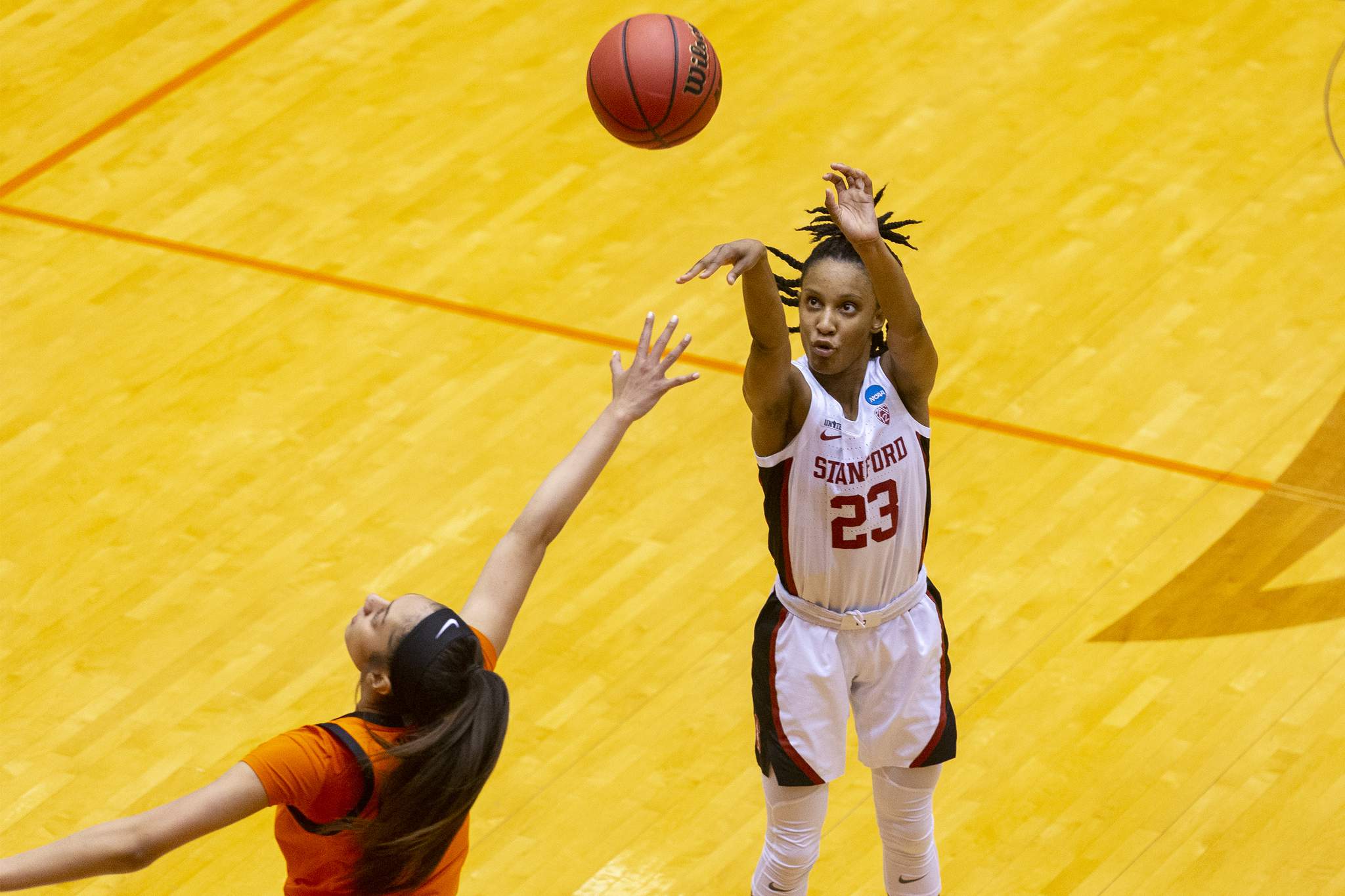 Jones and 3-pointers key No. 1 Stanford over Cowgirls 73-62