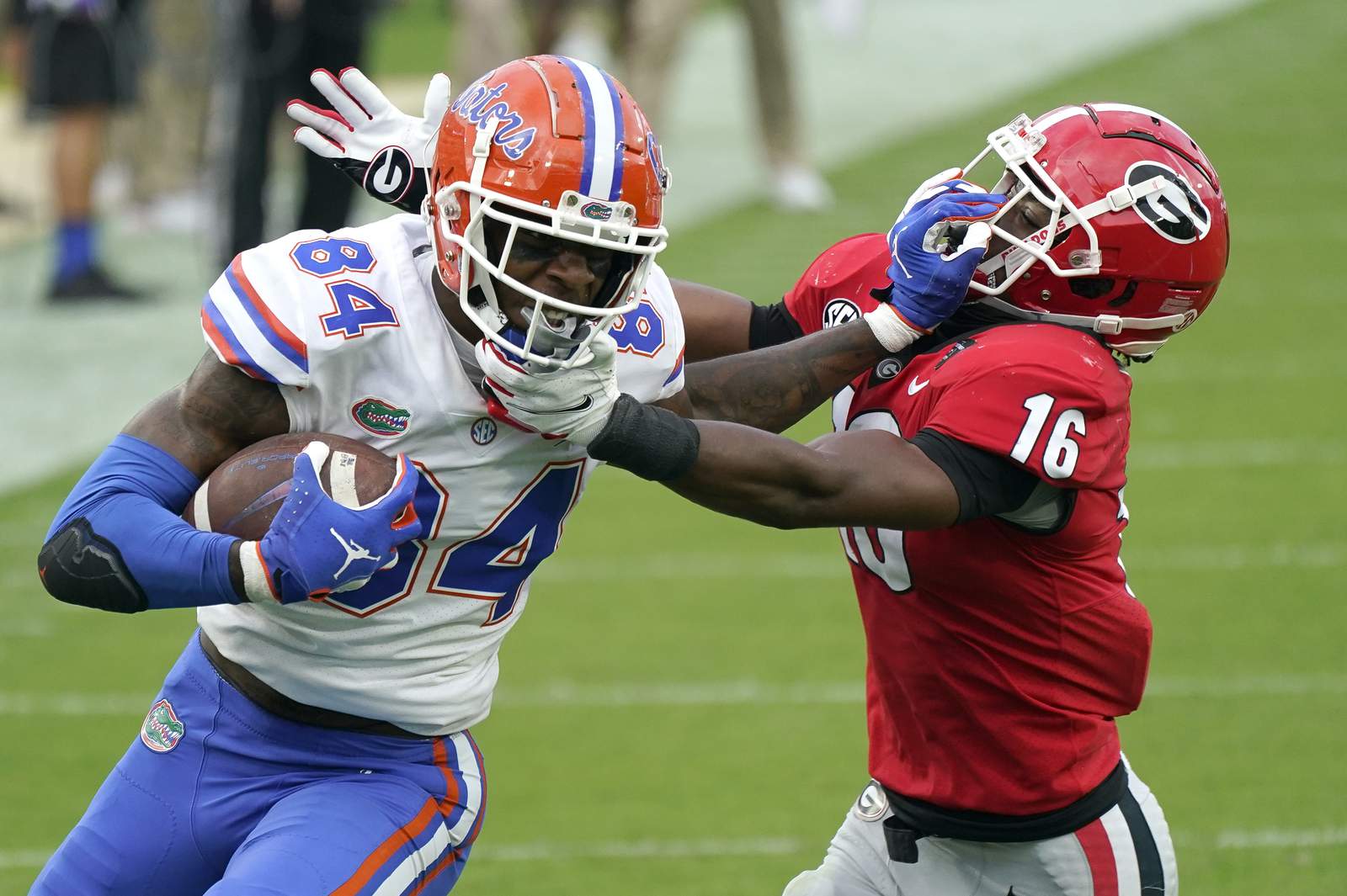 Smith, Pitts are the real stars of SEC's Alabama, Florida