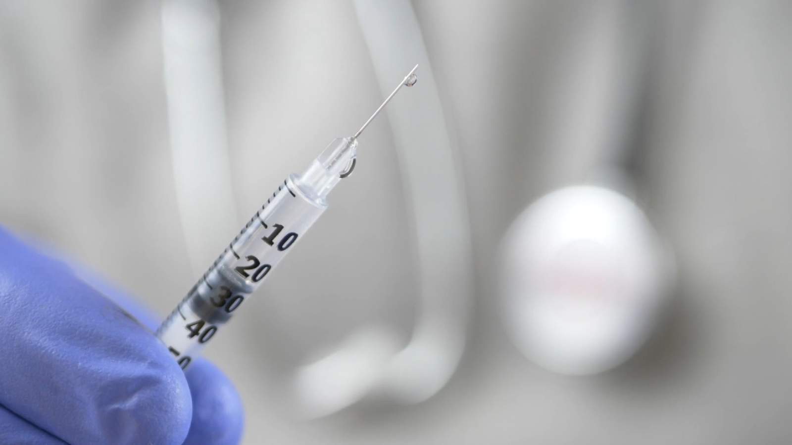 Don’t fall for fake vaccine scams, FBI warns