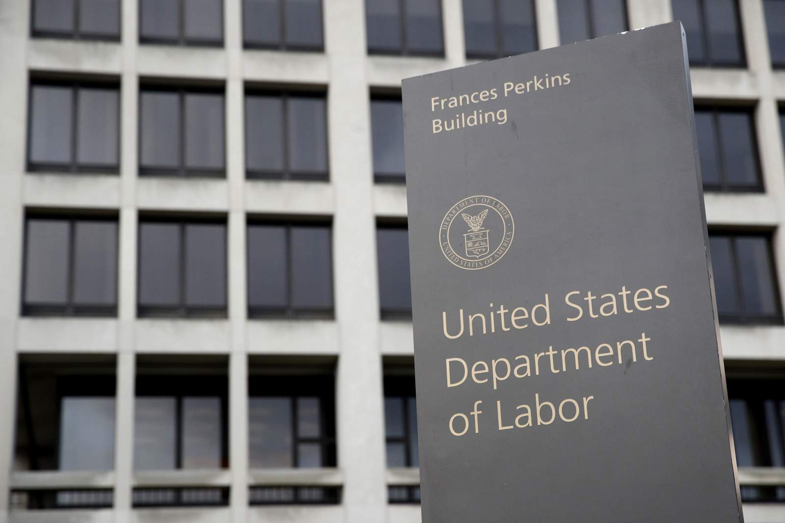 GAO says weekly unemployment benefits report flawed