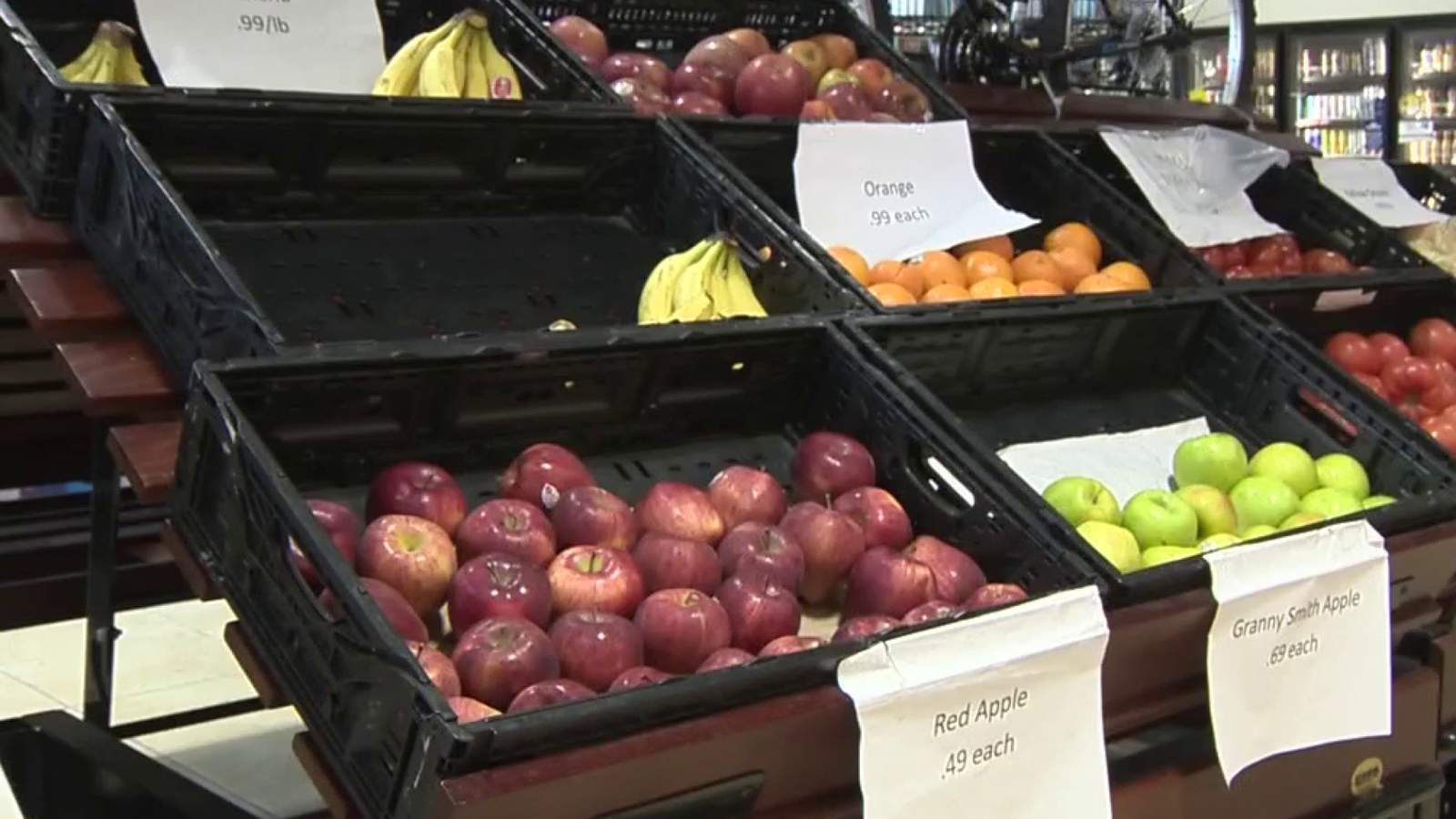 City Council is tackling food deserts by increasing access to fresh fruit, vegetables