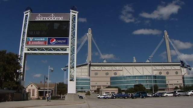 INSIDE THE RING: Alamodome to open doors to boxing fans Halloween night