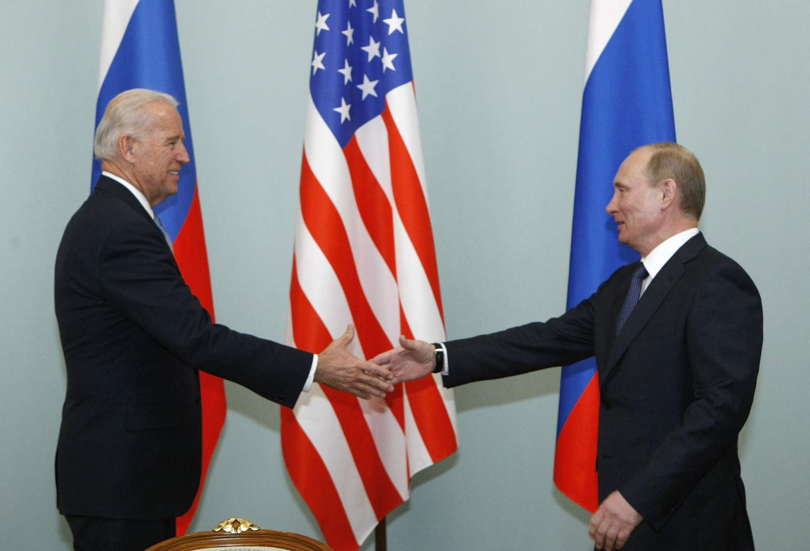 Kremlin: Putin won't congratulate Biden until challenges end