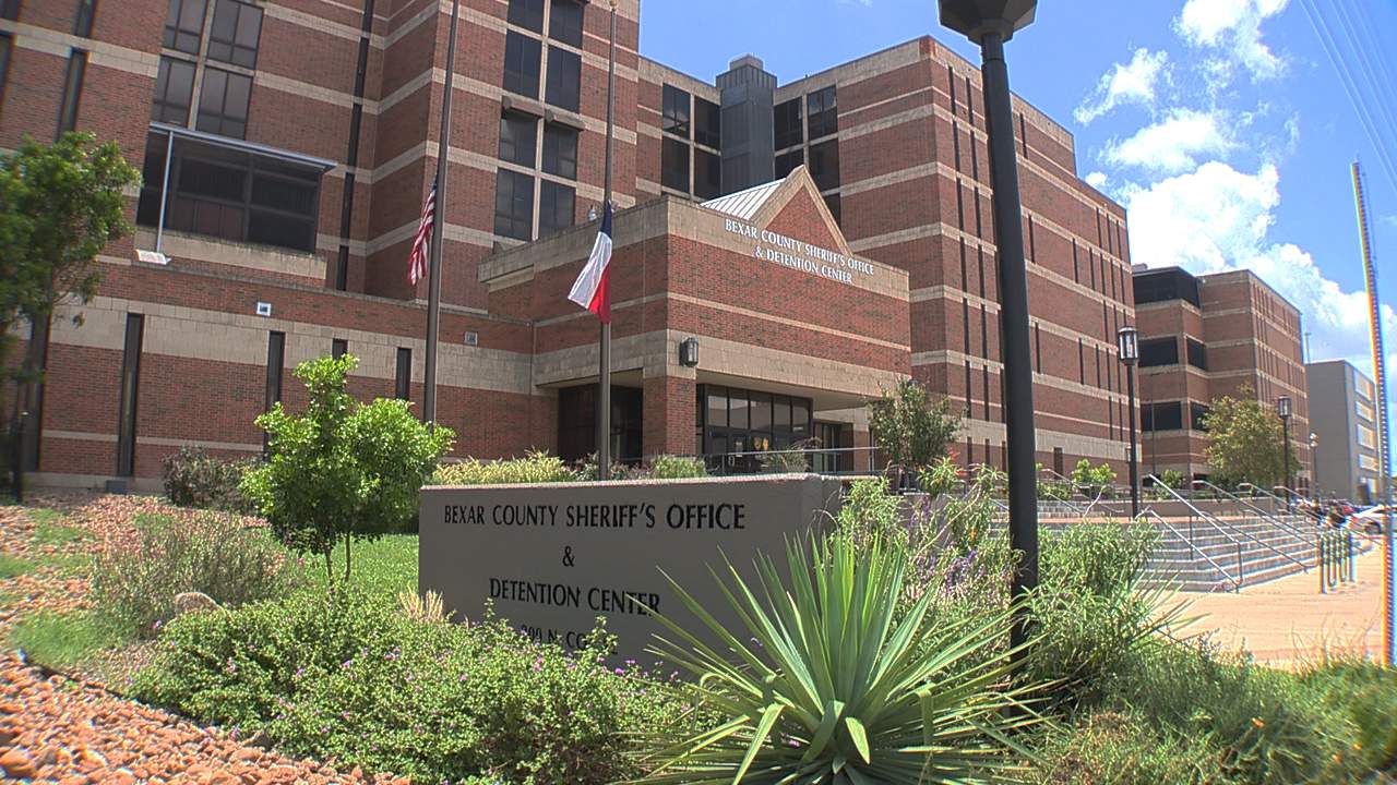 Inmate at Bexar County Jail dies after apparent medical episode, BCSO says