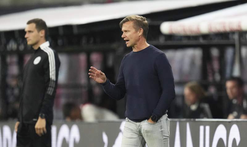 Marsch wins Bundesliga's 1st duel between American coaches