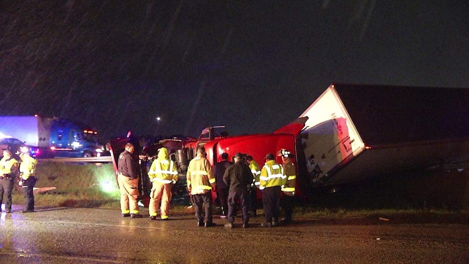 18-wheeler crash shuts down part of South Side highway overnight