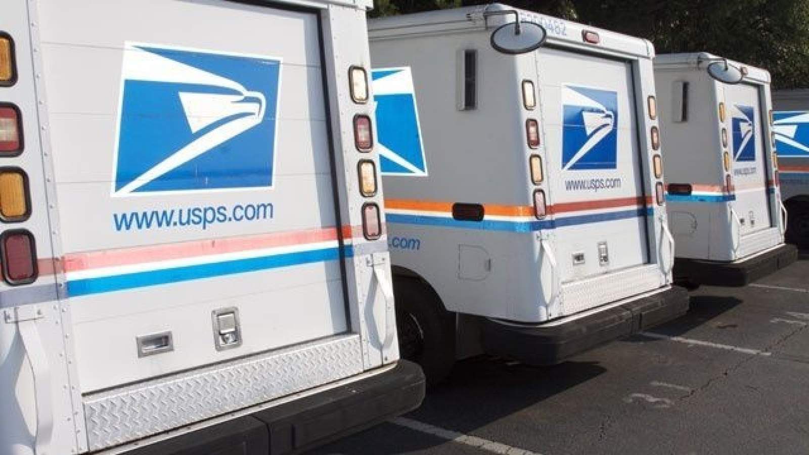 Free USPS program will alert you when your stimulus check is coming