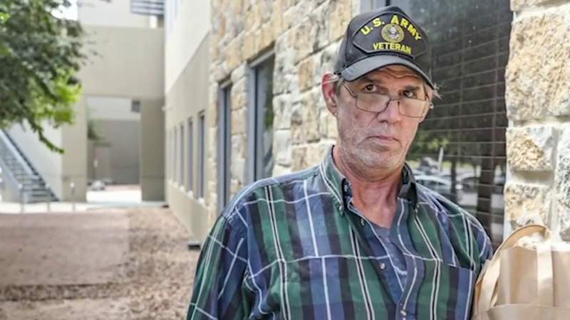 Veteran facing homelessness inspires others to donate to the San Antonio Food Bank