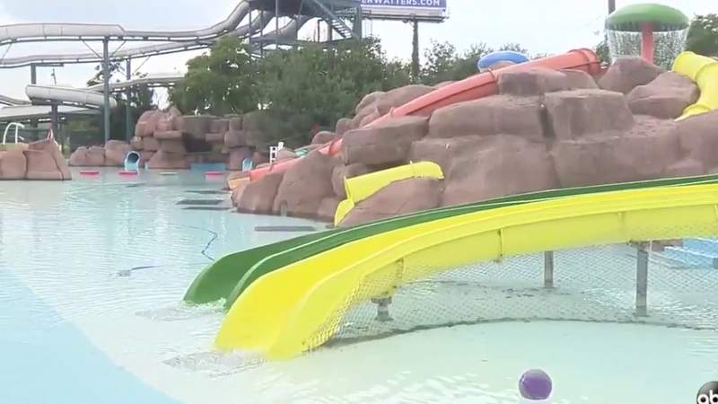 Theme, water parks in San Antonio area gear up for busy season, offer abundance of seasonal jobs