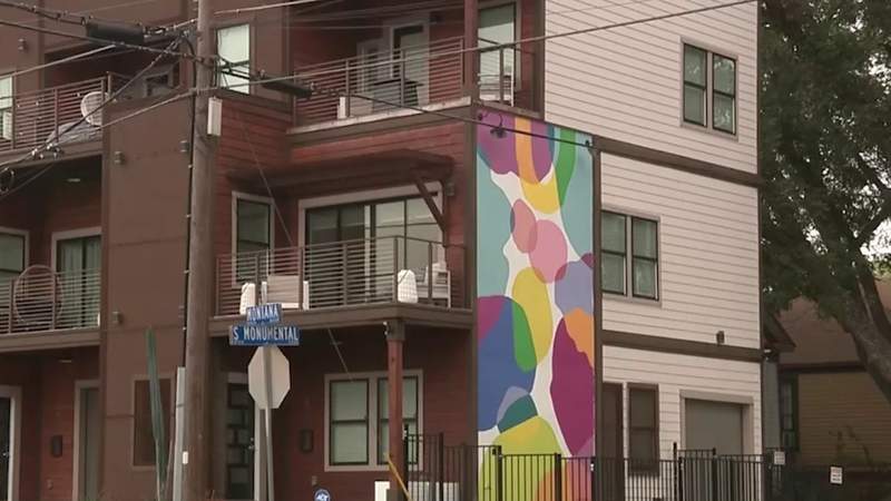 ‘If These Walls Could Talk’: Married real estate developers working to merge living spaces with artwork