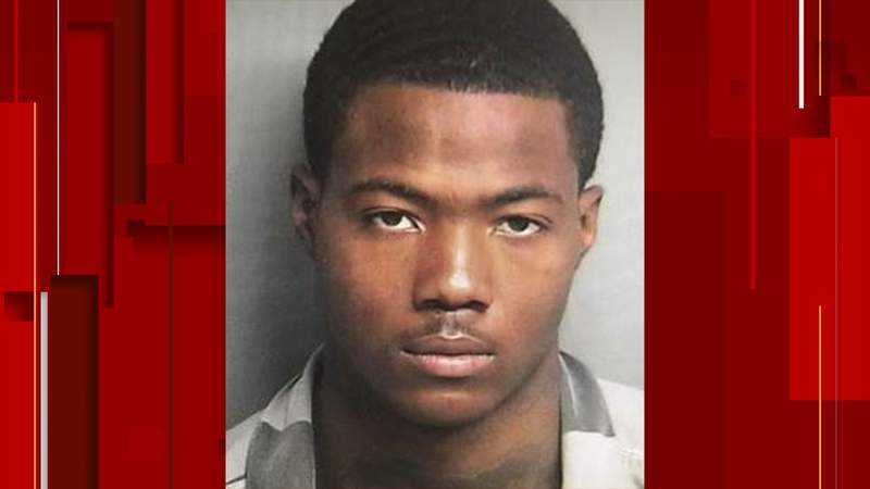Teenager indicted in slaying of 20-year-old at apartment complex near Fair Oaks Ranch