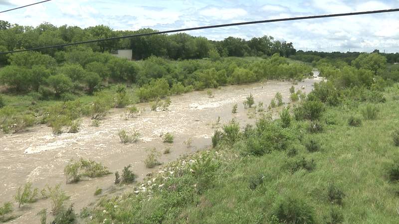 Body found in flooded part of San Antonio River near Mission Reach trailhead