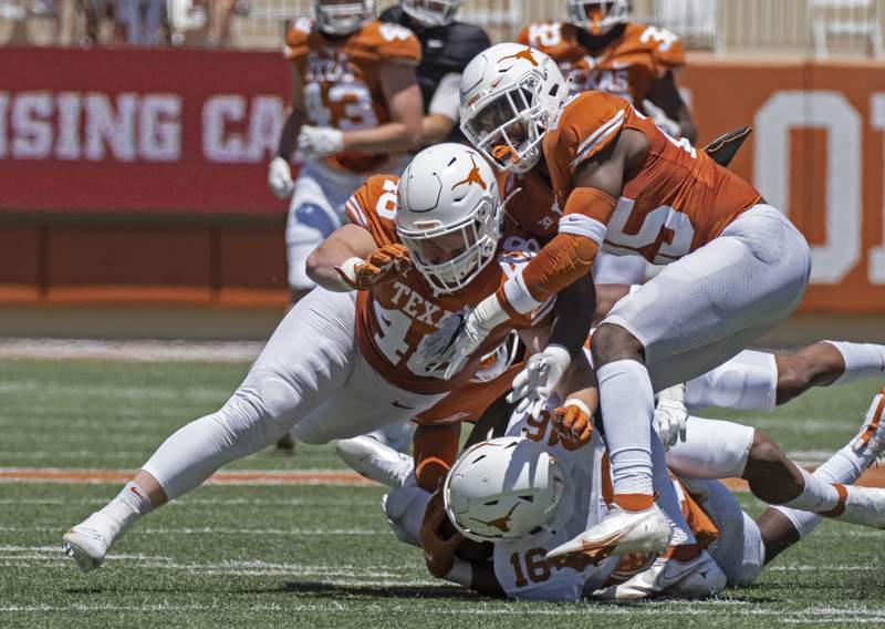 Family says University of Texas linebacker died of accidental overdose