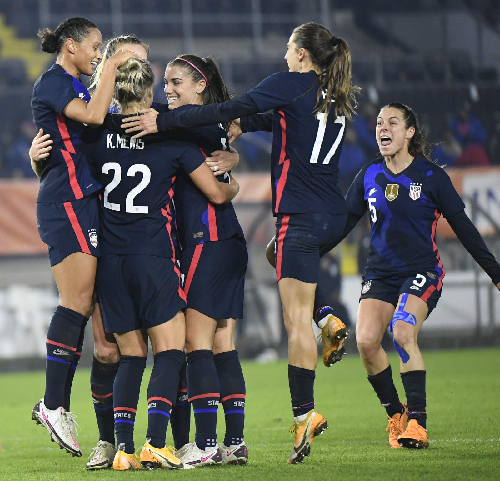 Women's team, US Soccer settle part of their lawsuit