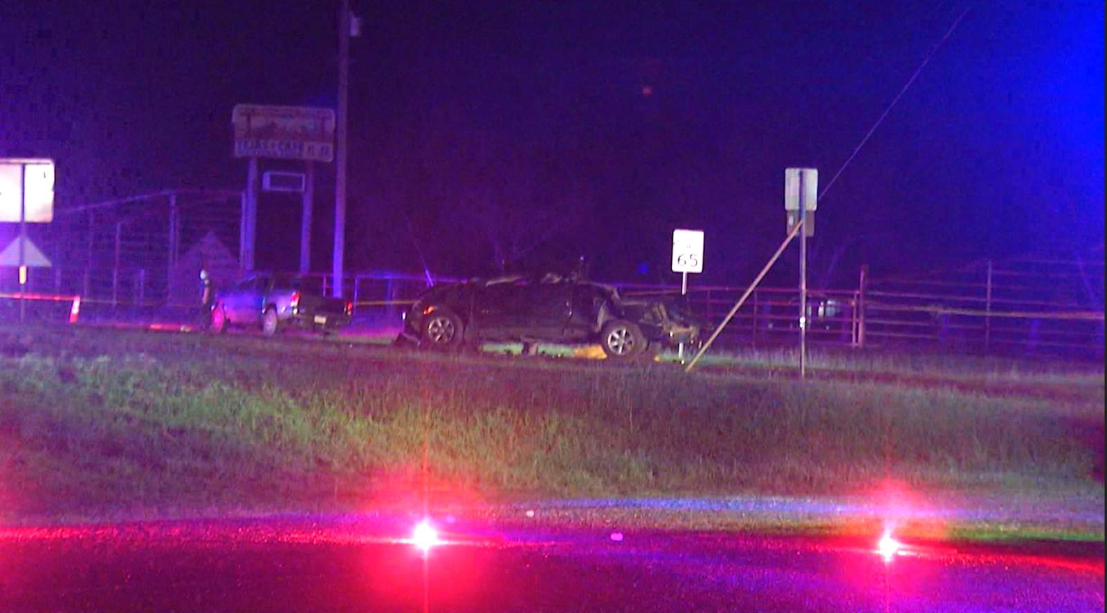Woman ejected, killed in rollover crash in far East Bexar County