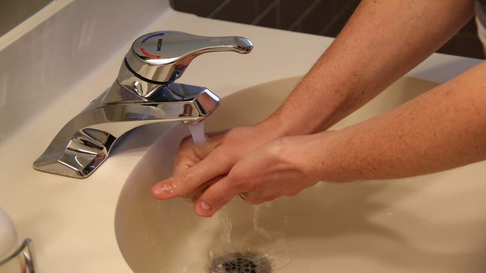 Deadly microbe water warning lifted for all but 1 Texas city