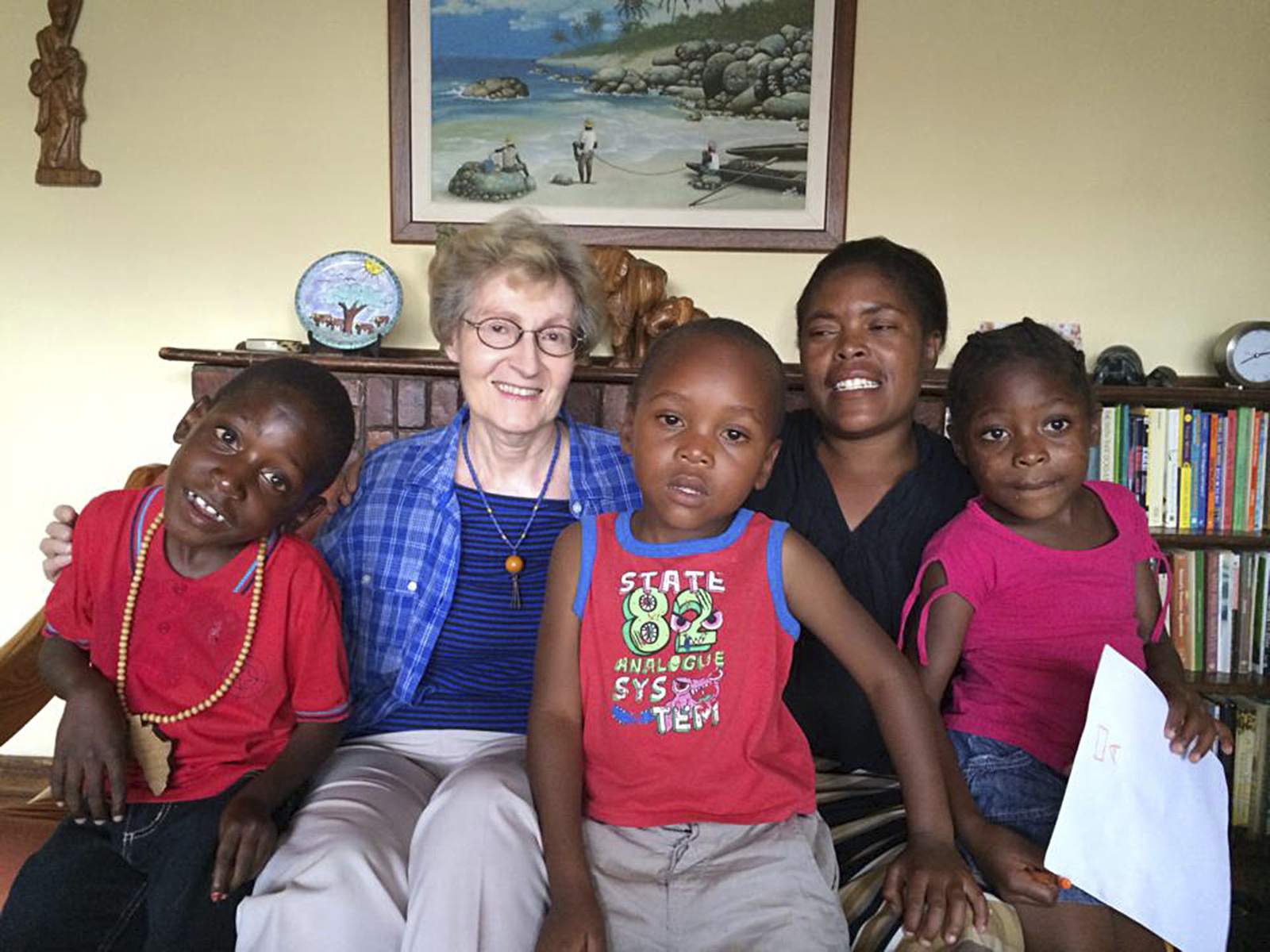 McLaughlin, nun who exposed abuses in Rhodesia, dies at 79