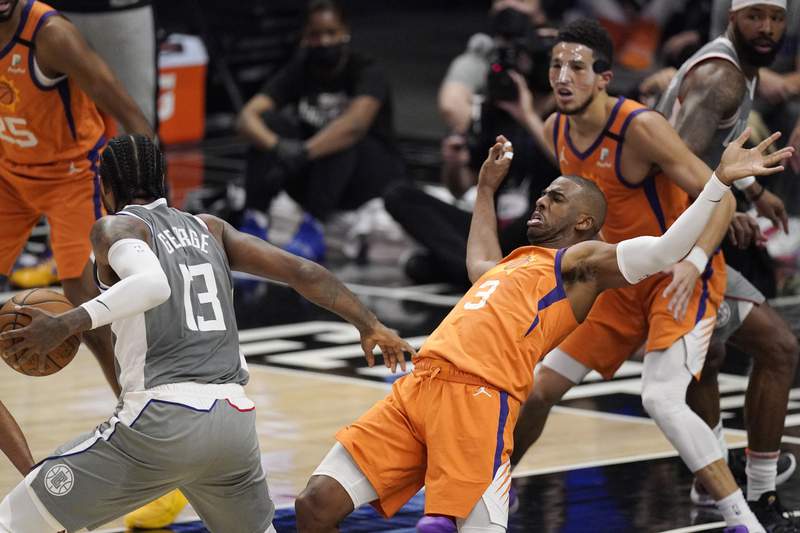 Suns outlast Clippers 84-80, take 3-1 lead in West finals