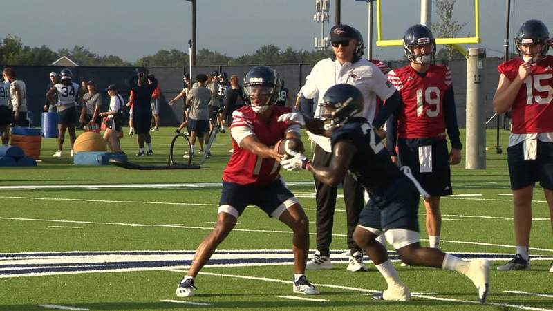 UTSA Roadrunners football adjusting to new facility on first day of fall camp
