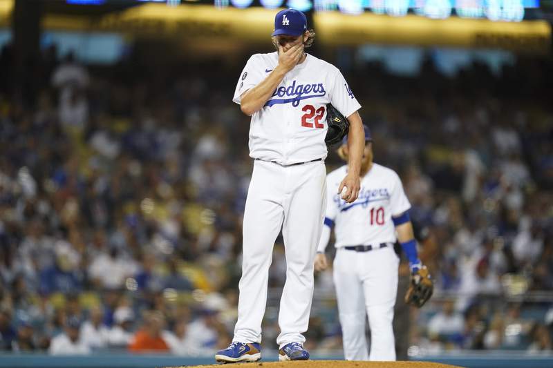 Dodgers' Kershaw leaves vs Brewers with forearm discomfort