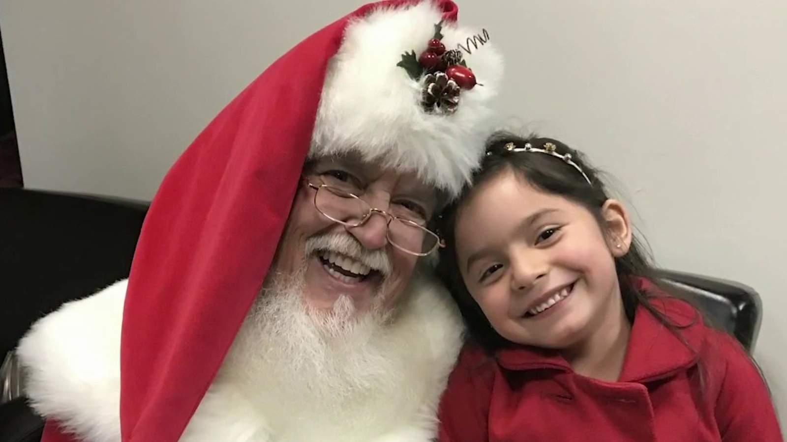 Santa Tim remembered for years of dedication to Alamo Quarry Market